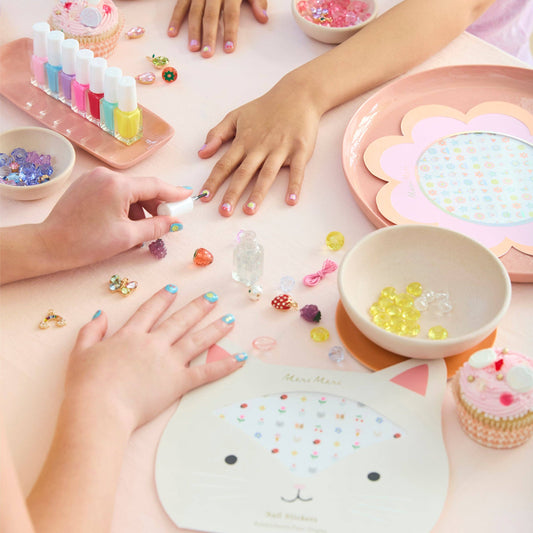 Groovy Nail Stickers