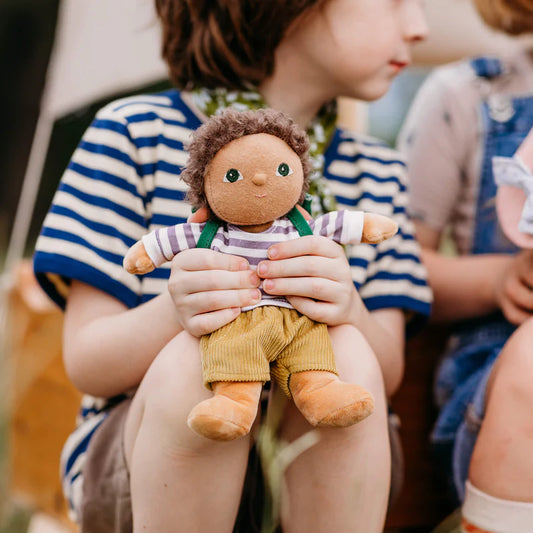 Dress Me Dinky | Fin Fernwood