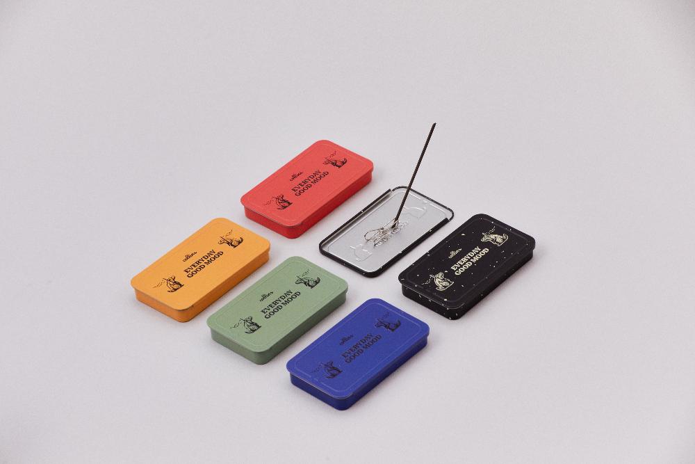 Fluffy Pillow Incense Set | Sandalwood