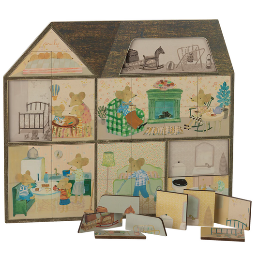 Mouse Hole Farmhouse Puzzle