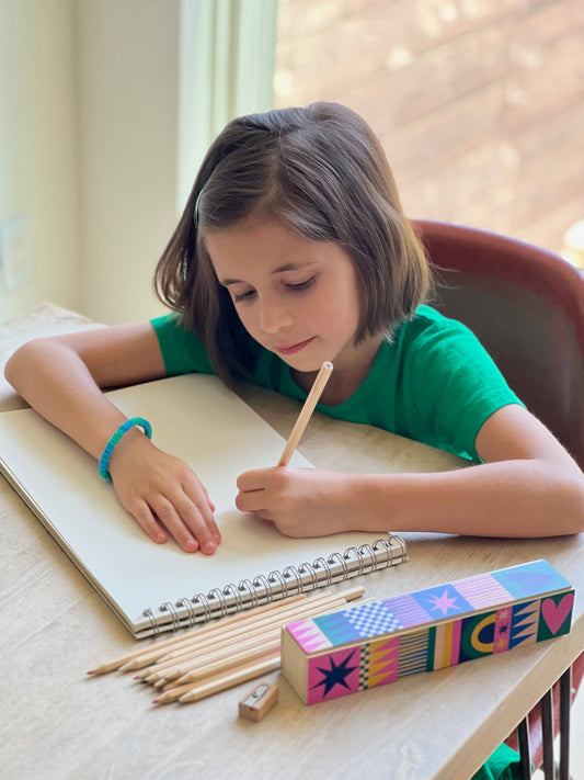 Colored Pencils With Wood Case | Geo Love