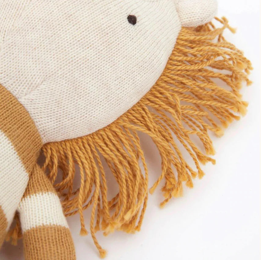 Angus Lion Knitted Toy