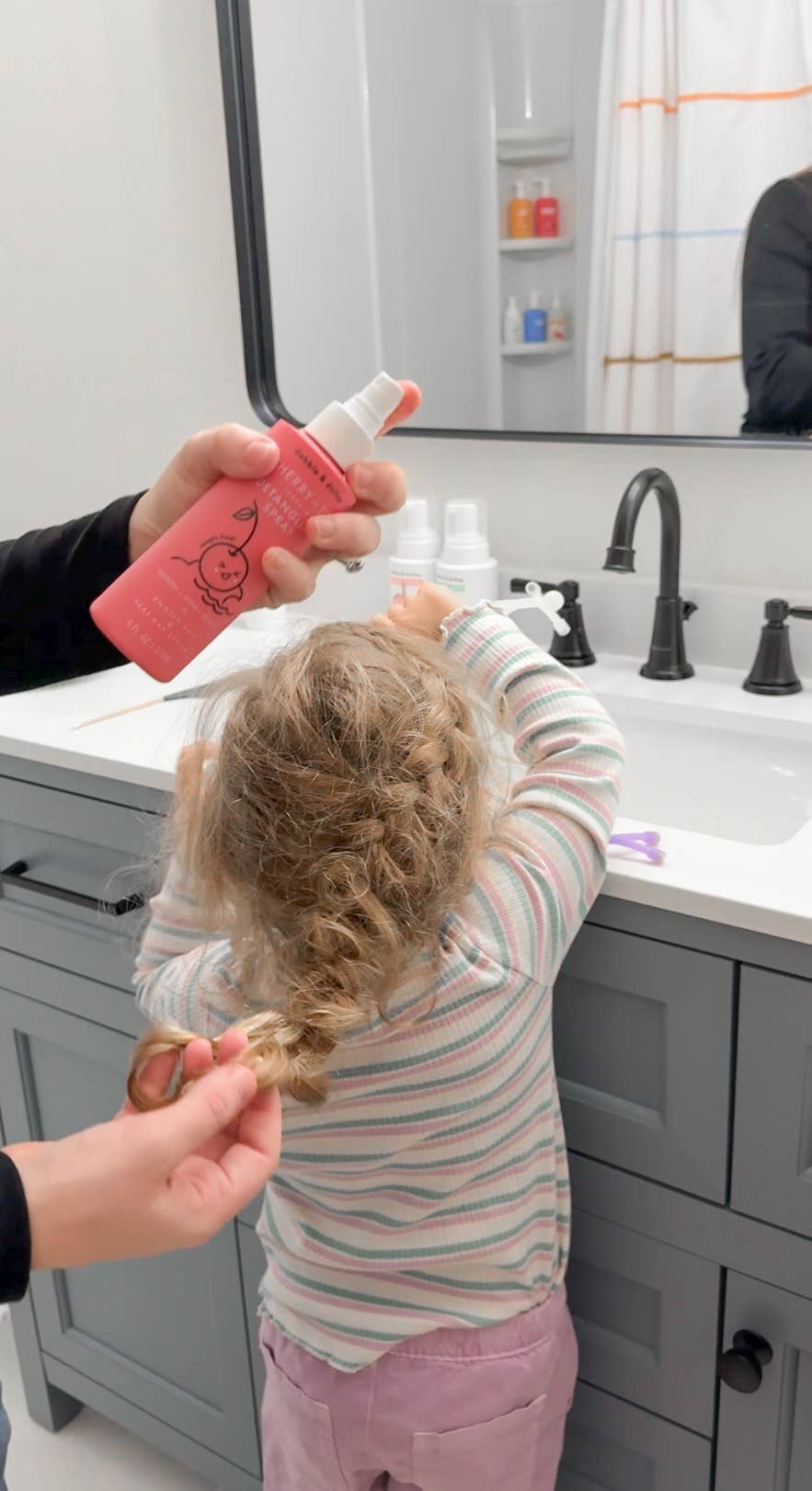 Cherry On Top Detangling Spray