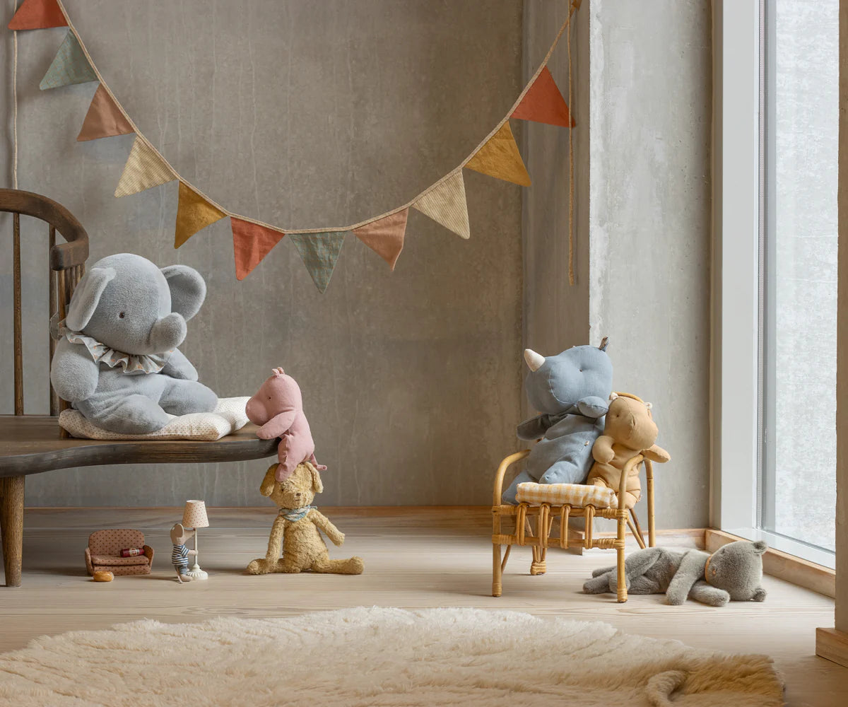 Sleeping Kitten Plush | Medium Grey