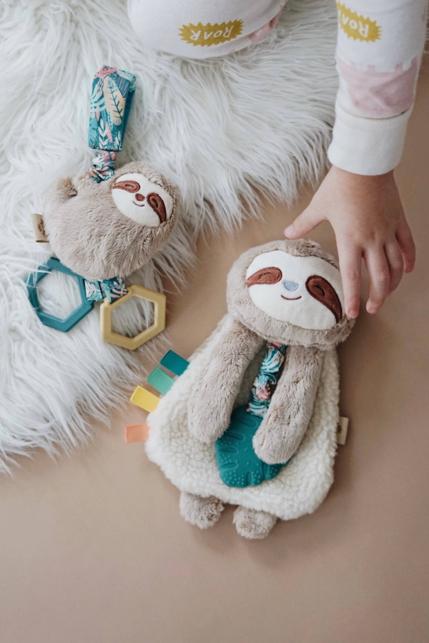 Itzy Friends Lovey Plush | Sloth