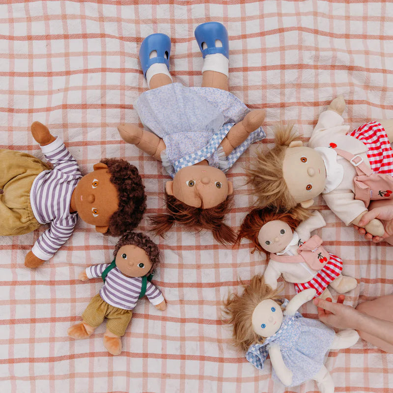 Dress Me Dinky | Fin Fernwood