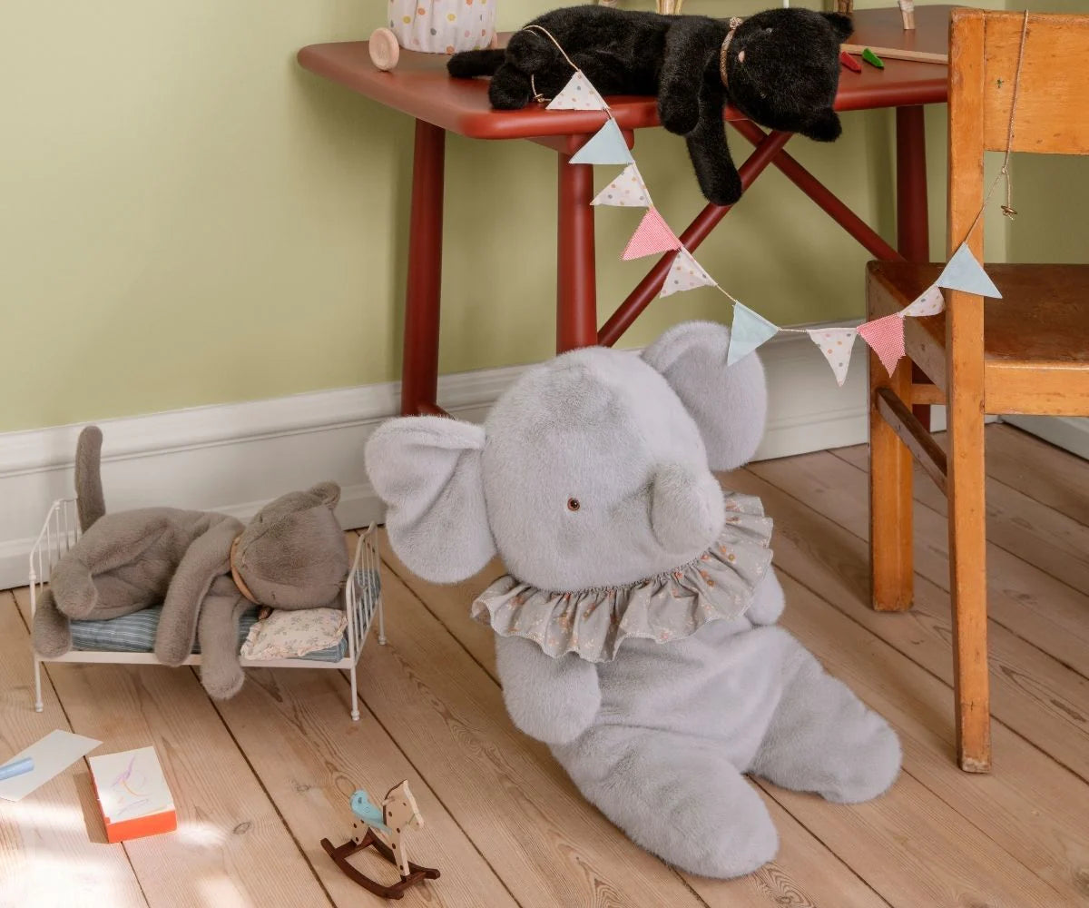 Sleeping Kitten Plush | Medium Grey