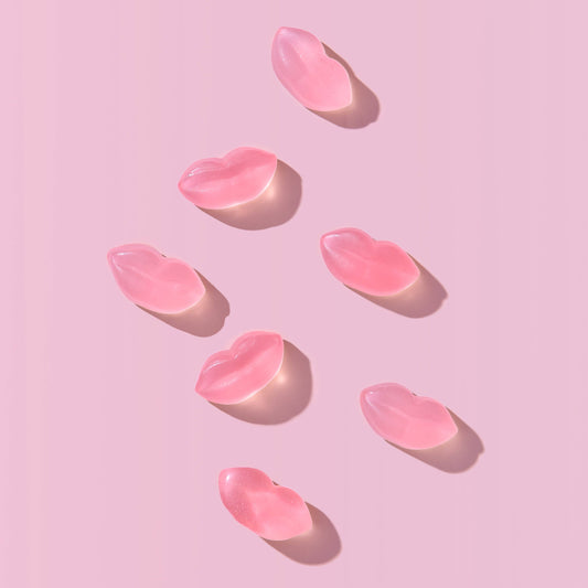 Sour Strawberry Gummie Smoochies