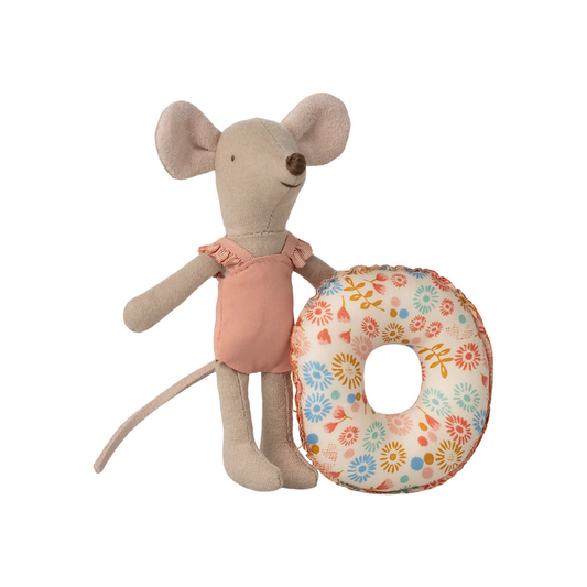 Little Sister Beach Mouse | Flower