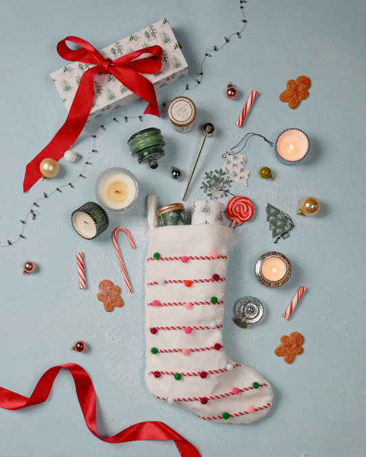 Winter Berry 4.5 oz | Red Mercury Candle