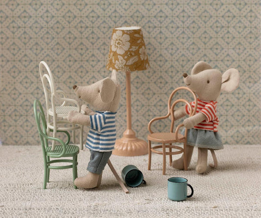 Little Brother & Sister Mice | LouiMax & Stella