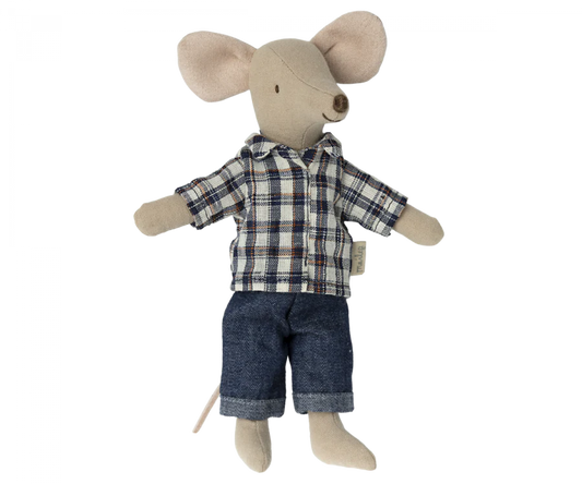 Dad Clothes for Mouse