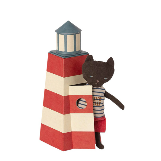 Sauveteur | Tower with Cat