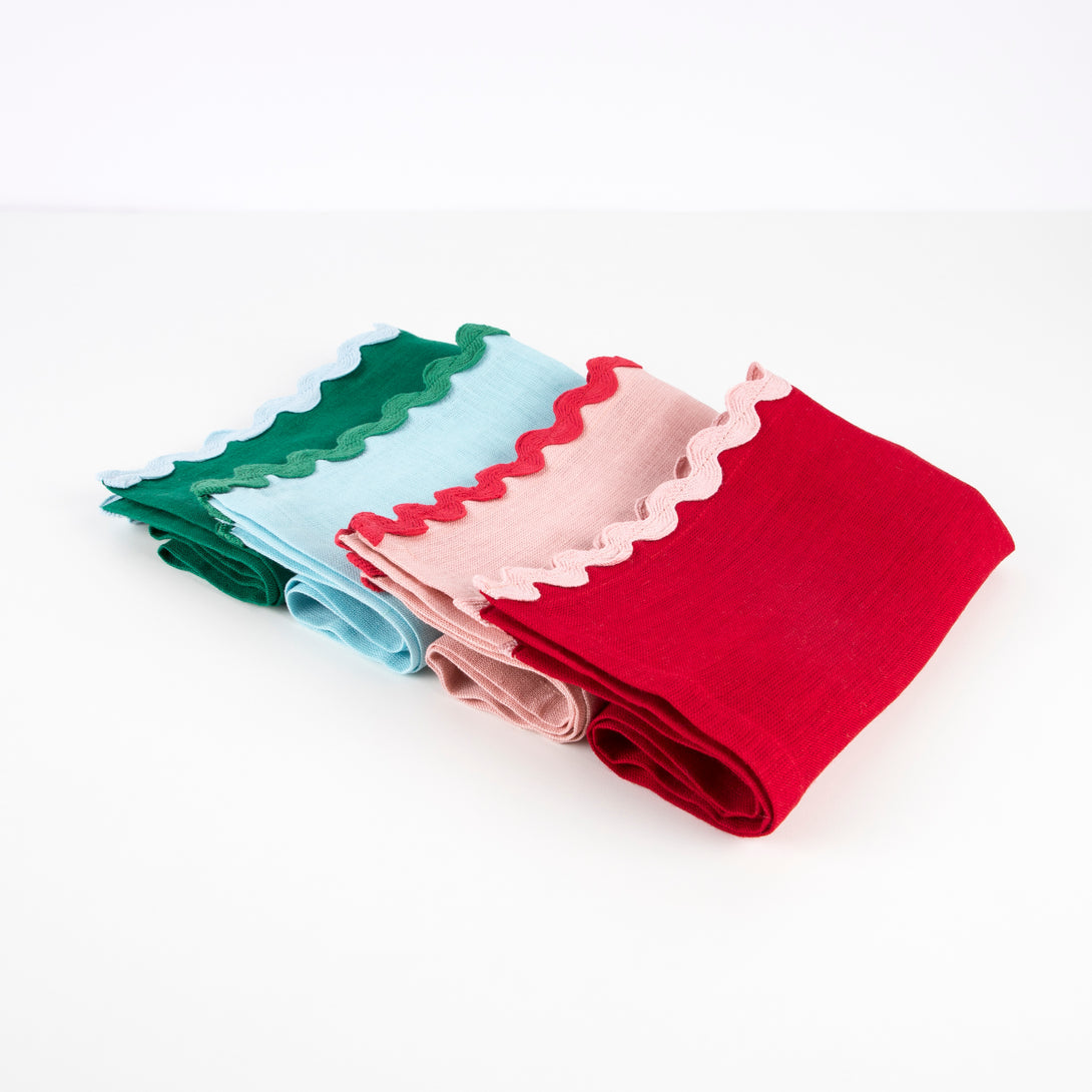 Ric Rac Ruffle Napkins | Red & Green