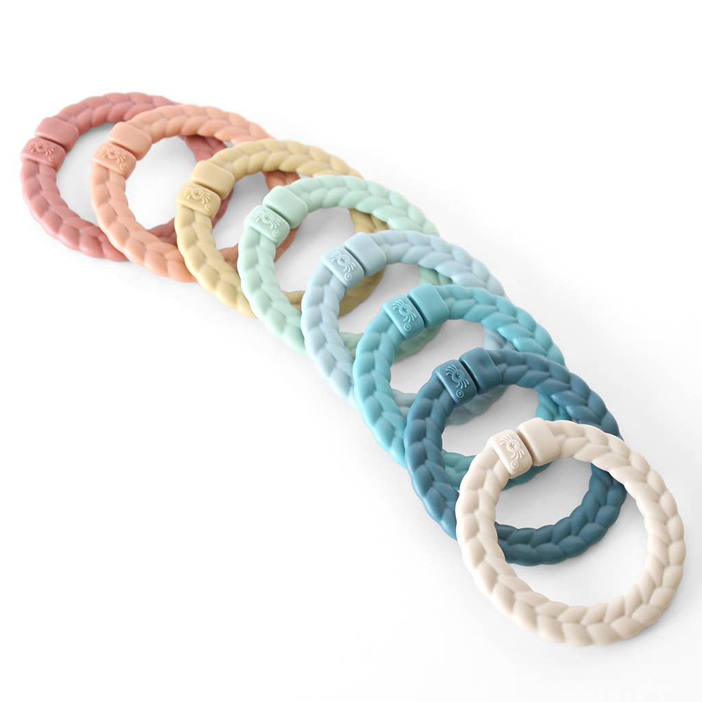 Itzy Rings Linking Ring and Teether Set