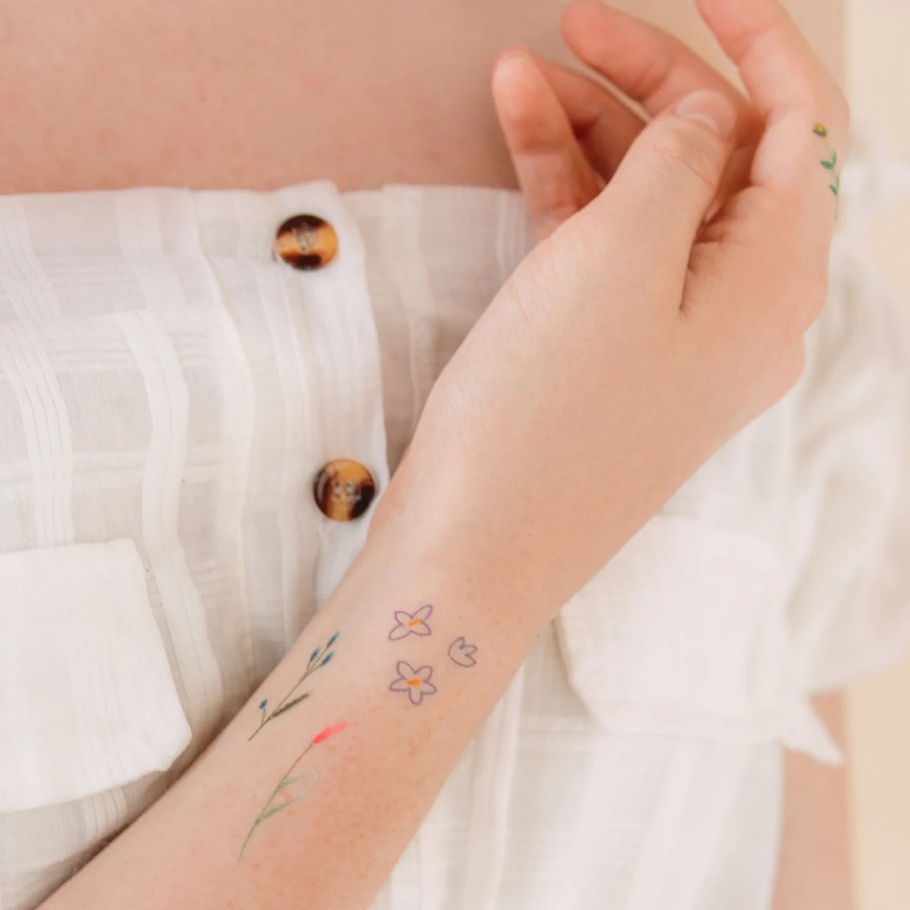 The Cutest Tiny Tattoo Trends For You To Check Out - Society19