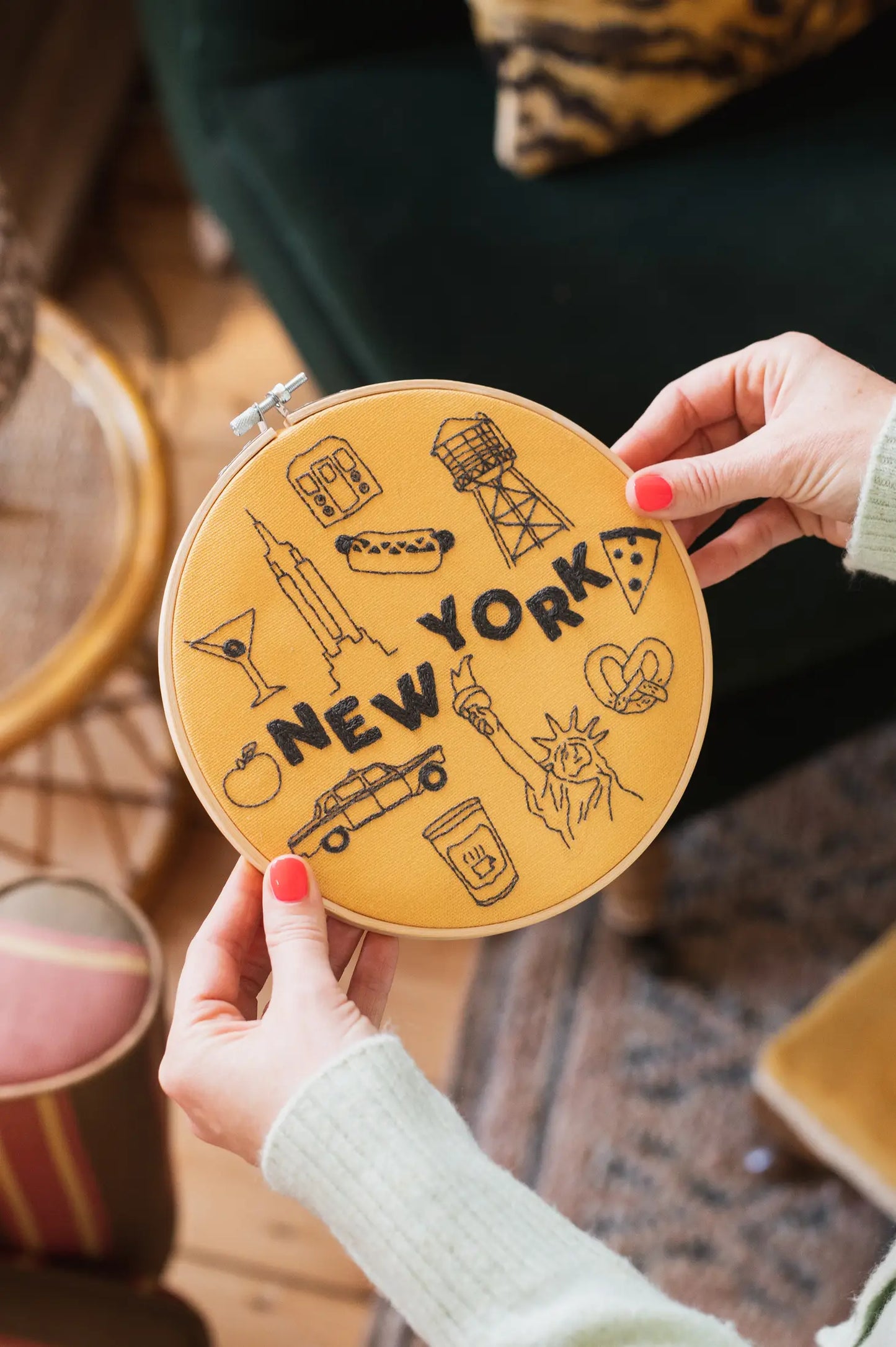 New York Icons Embroidery Kit