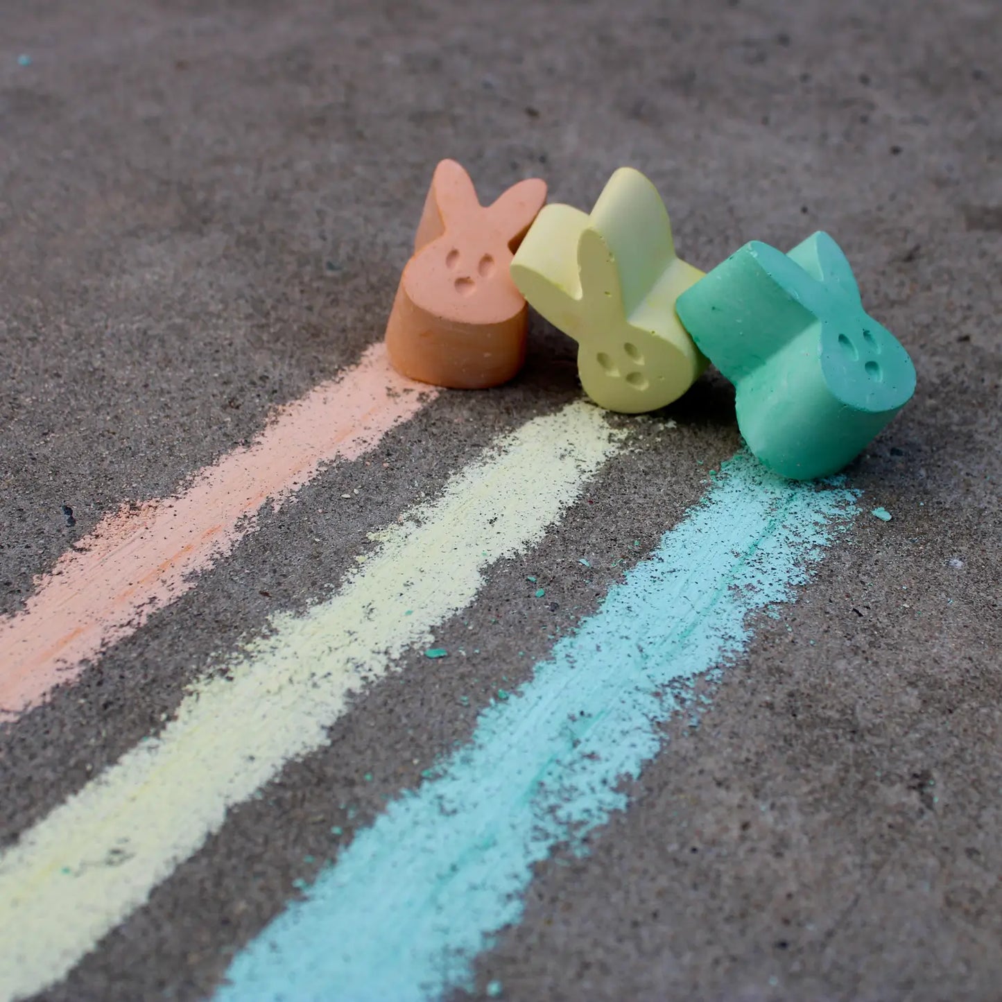 Bunny Handmade Sidewalk Chalk Set - Yellow Mix